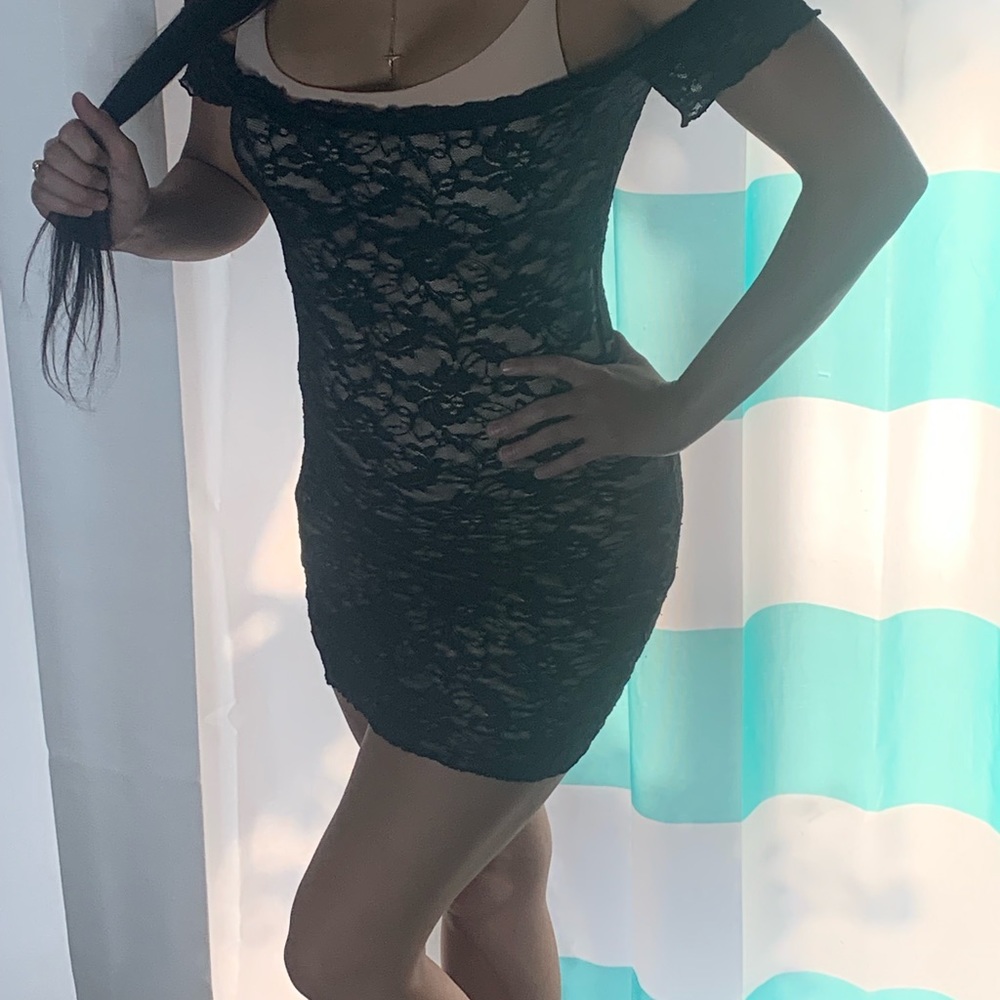 LBD - Picture 2 of 2